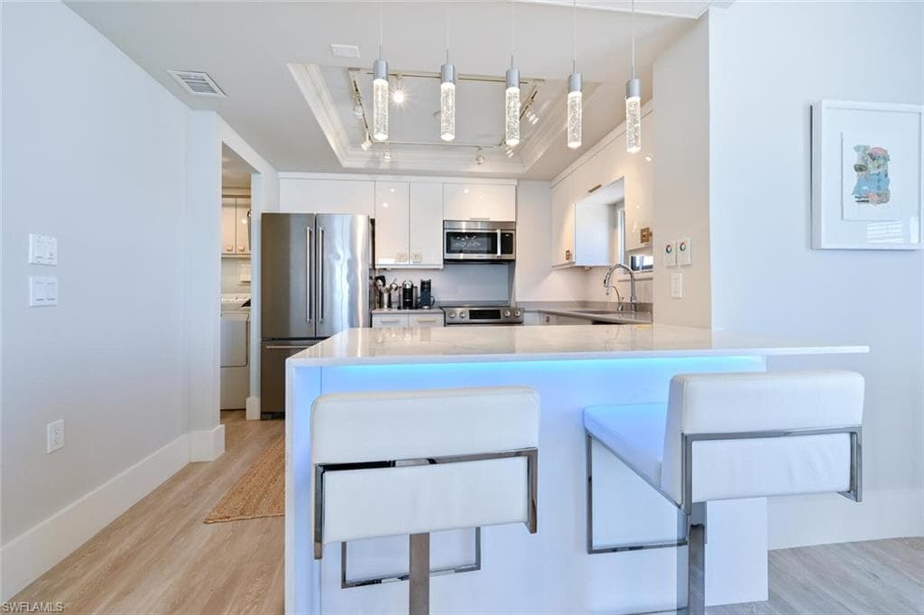 3115 Gulf Shore BLVD N 608S-8