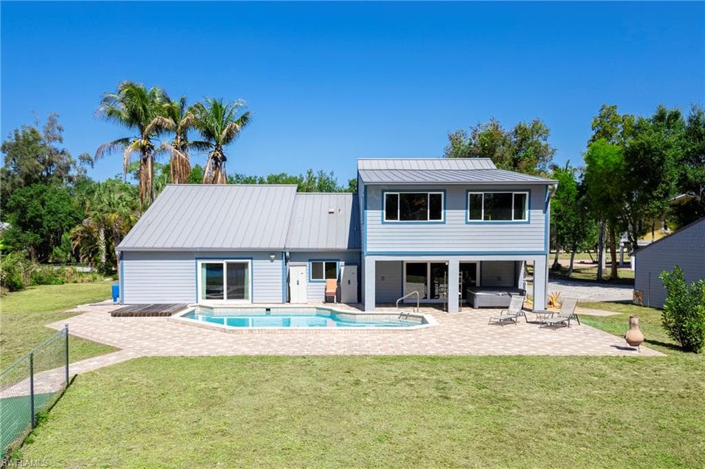 6268 Foxfire LN-34