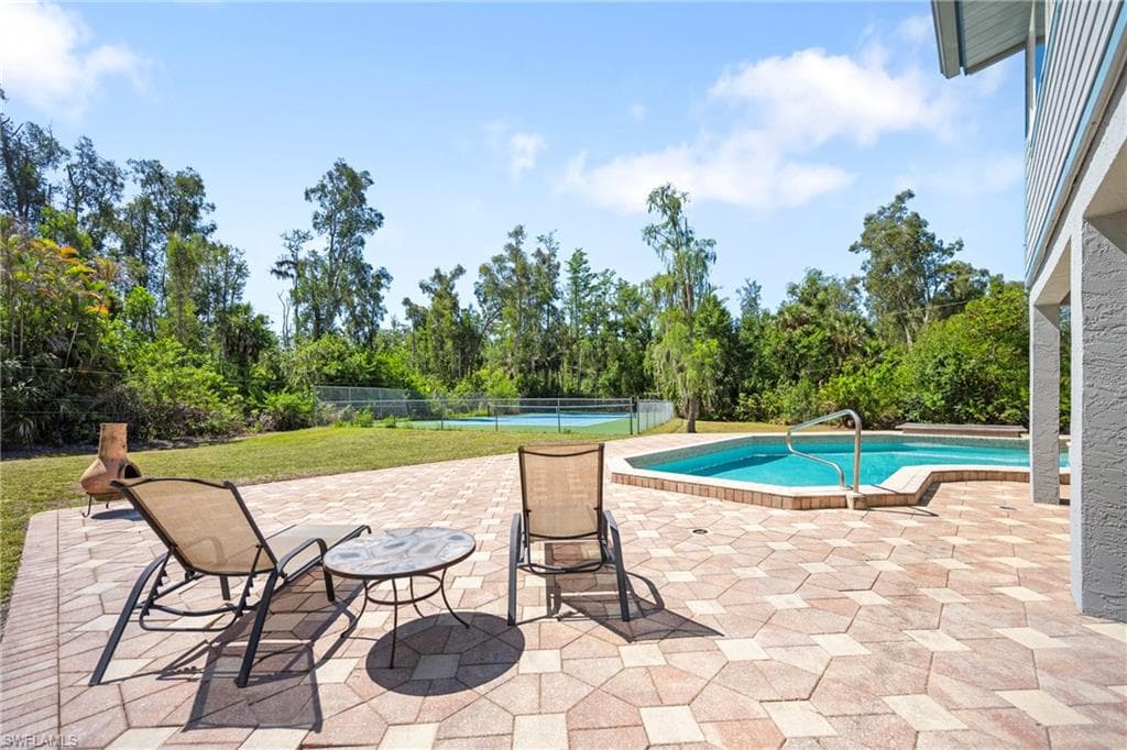 6268 Foxfire LN-14