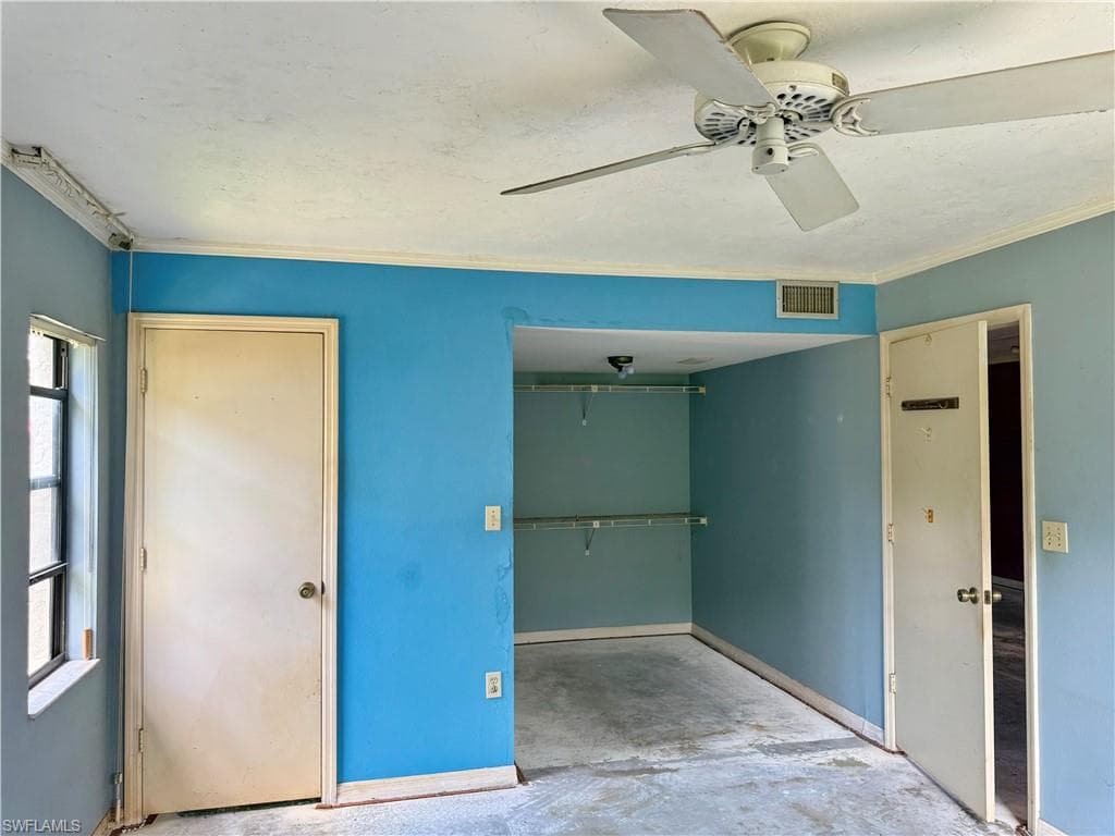 9305 Lake Park DR 104-15