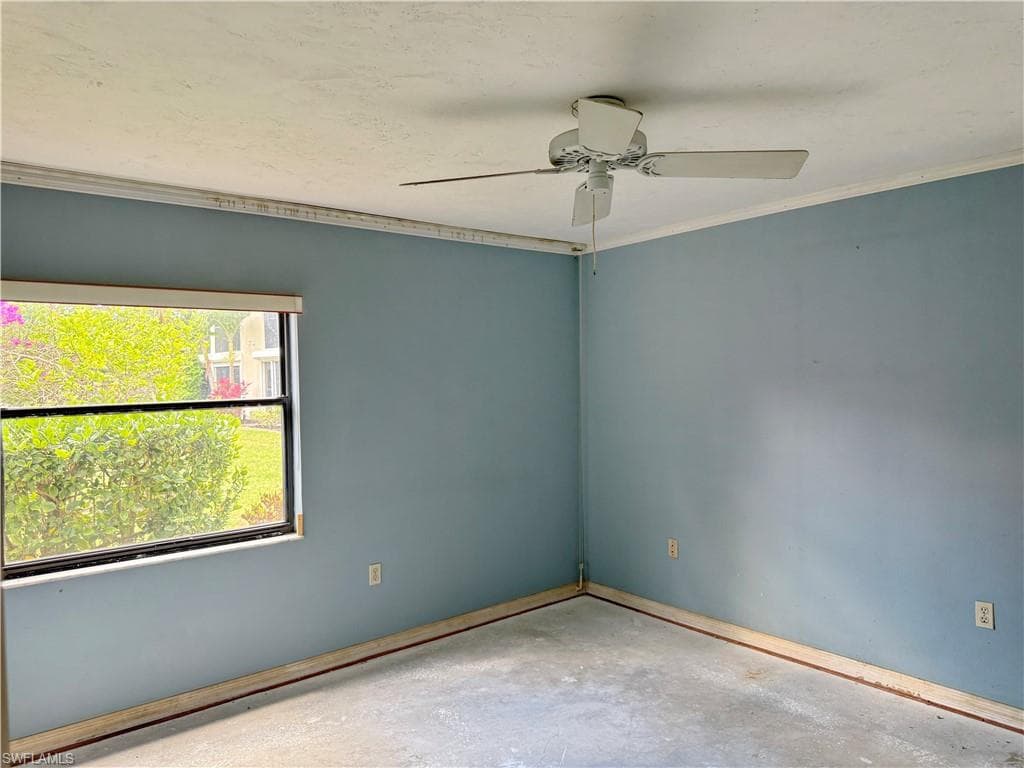 9305 Lake Park DR 104-13