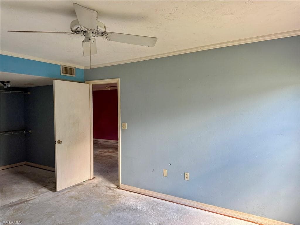 9305 Lake Park DR 104-14