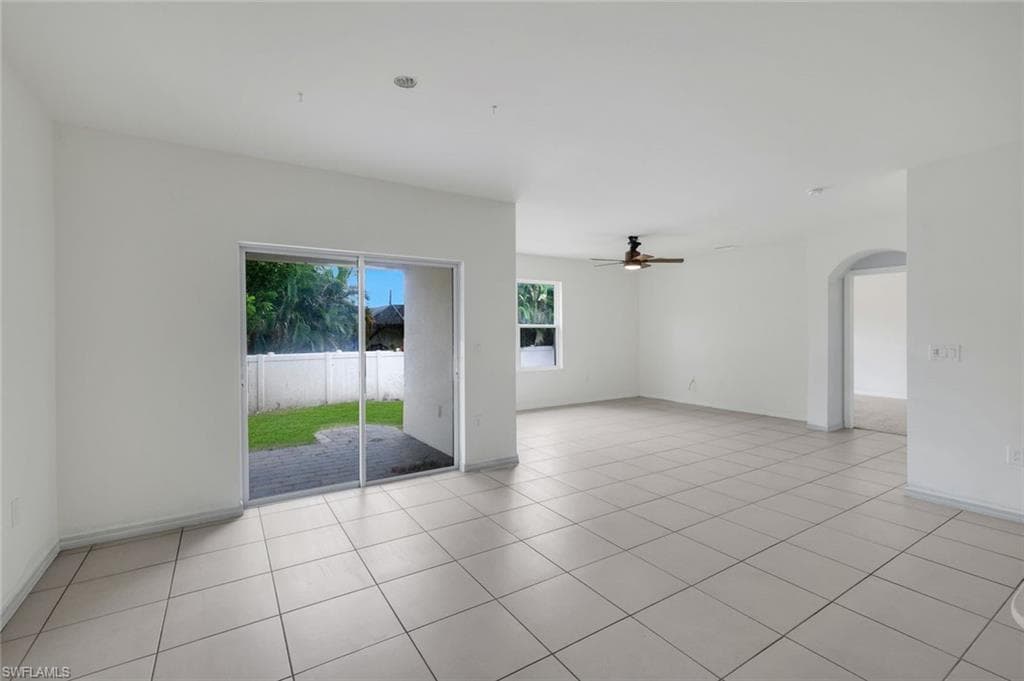 8117 Sandpiper RD-9