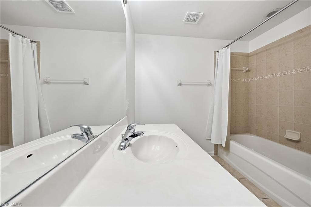 3976 Bishopwood CT E 3-102-19