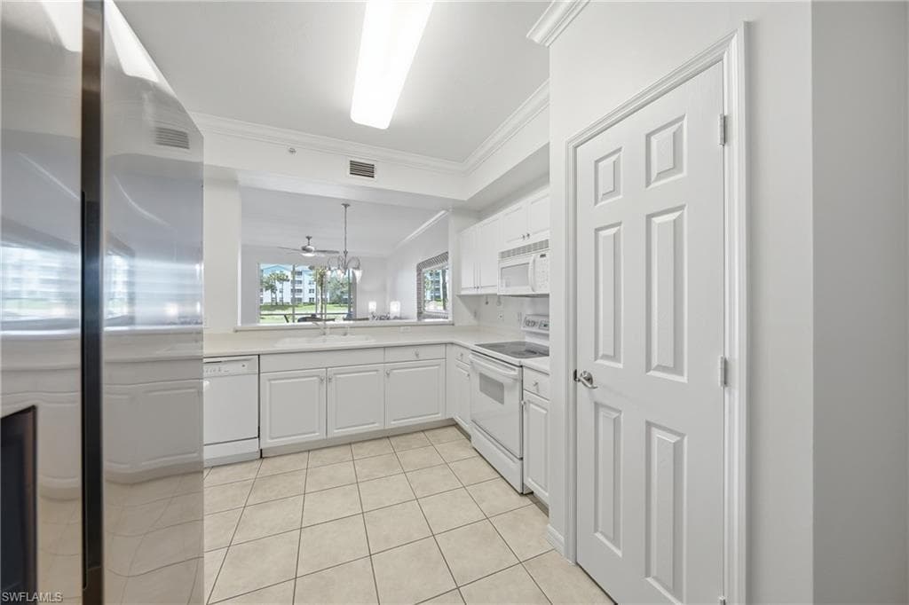 3976 Bishopwood CT E 3-102-7