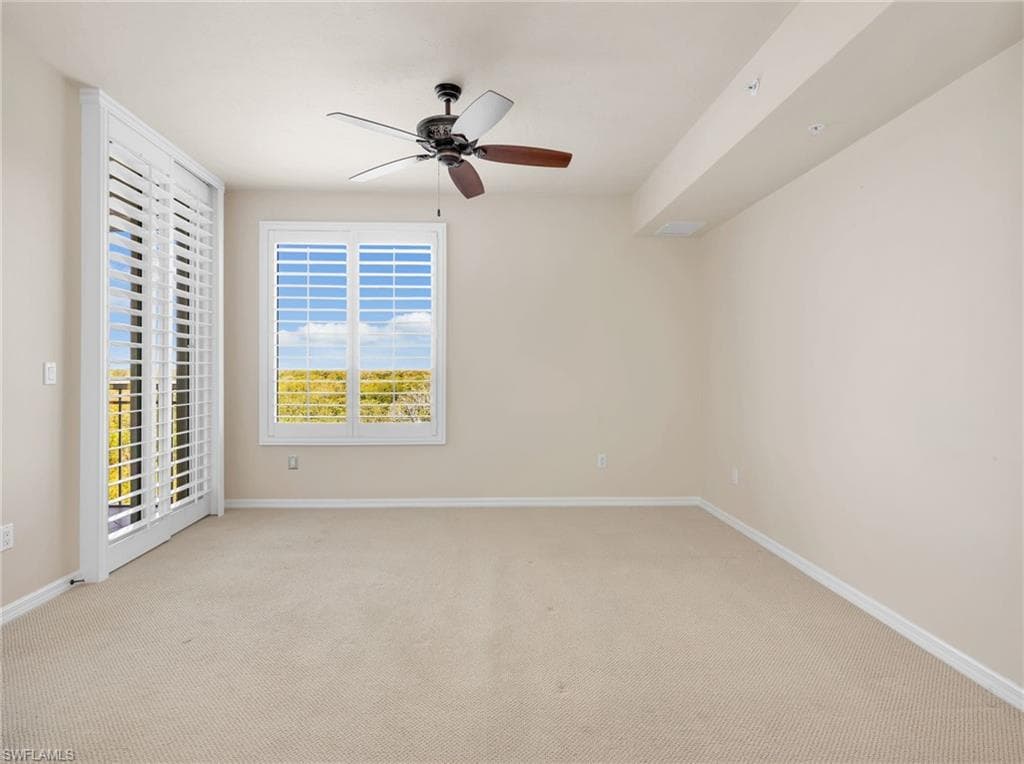1001 Arbor Lake DR 202-21