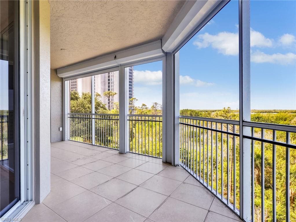 1001 Arbor Lake DR 202-14