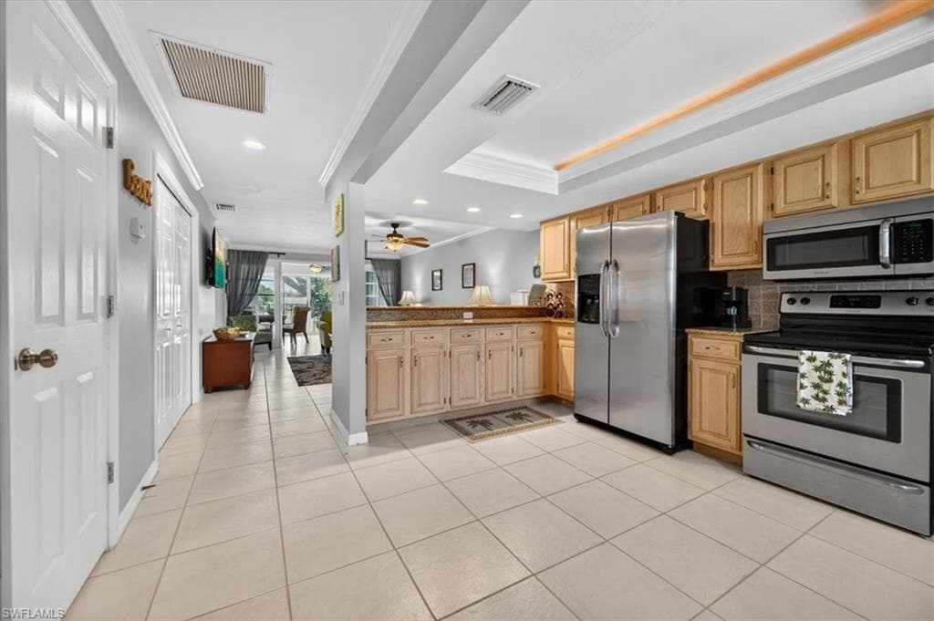 6650 Ilex CIR 6C-6