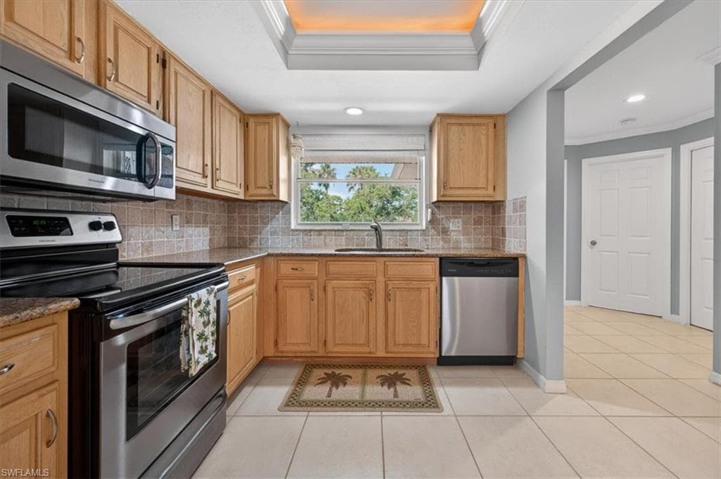 6650 Ilex CIR 6C-9