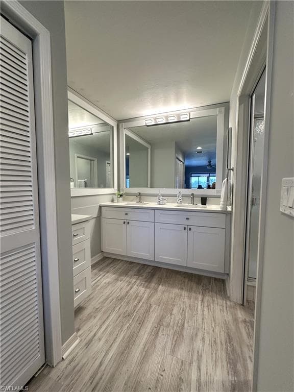 5805 Trailwinds DR 326-16