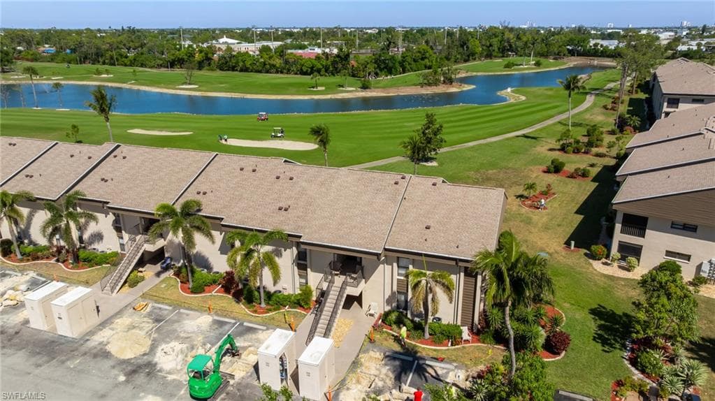 5805 Trailwinds DR 326-33