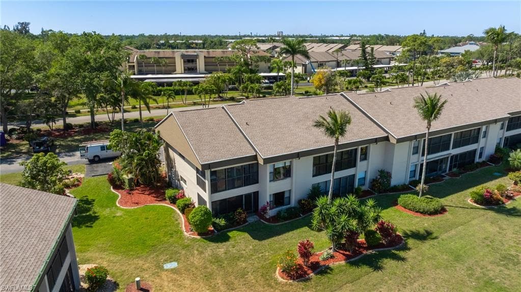 5805 Trailwinds DR 326-35