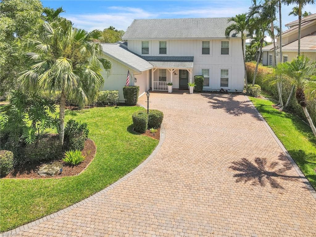 1420 Jewel Box AVE-2
