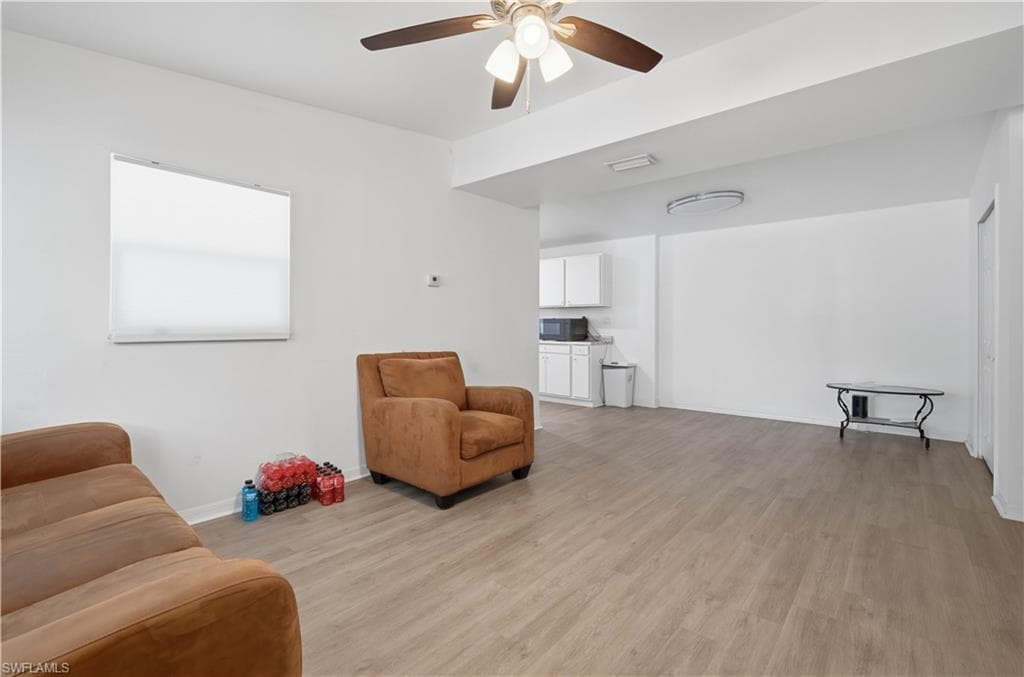 3026 2nd ST-13