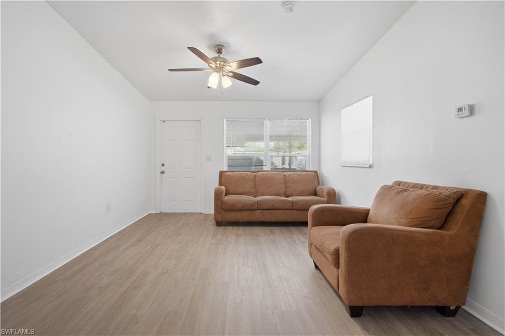 3026 2nd ST-14