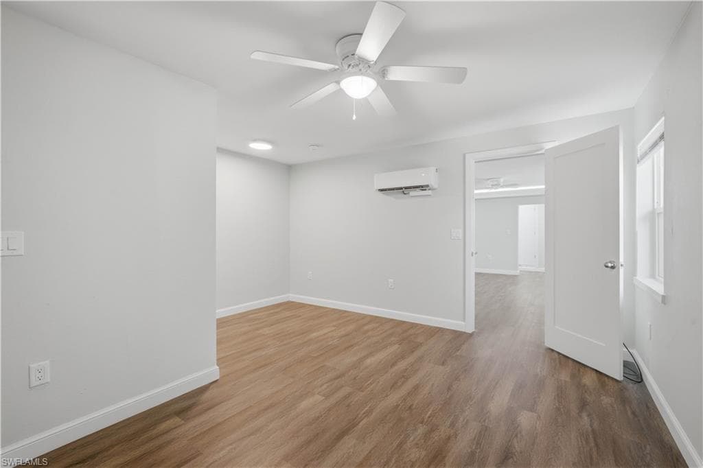 3026 2nd ST-7