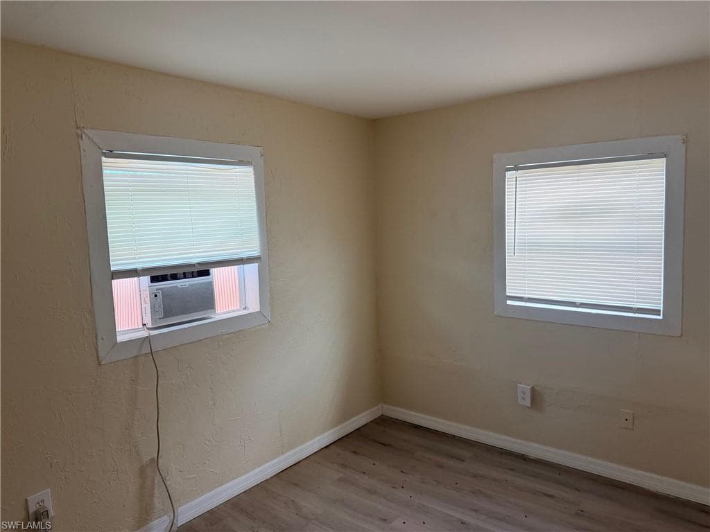 332 Stockton ST-7