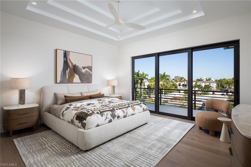 223 Bayview AVE-15