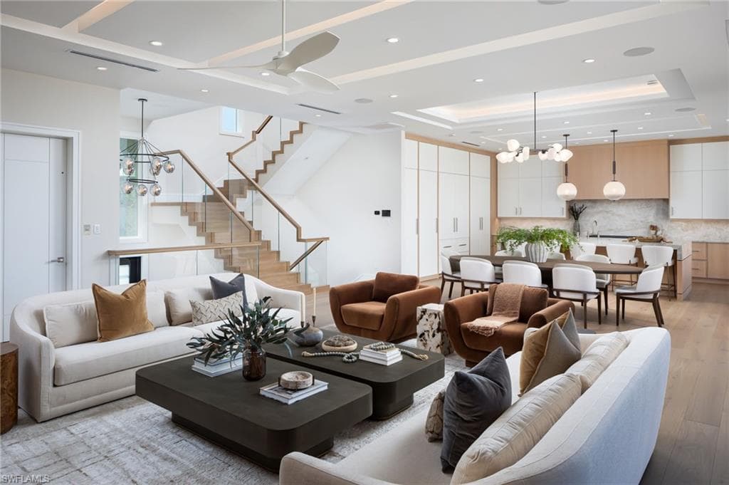 223 Bayview AVE-7