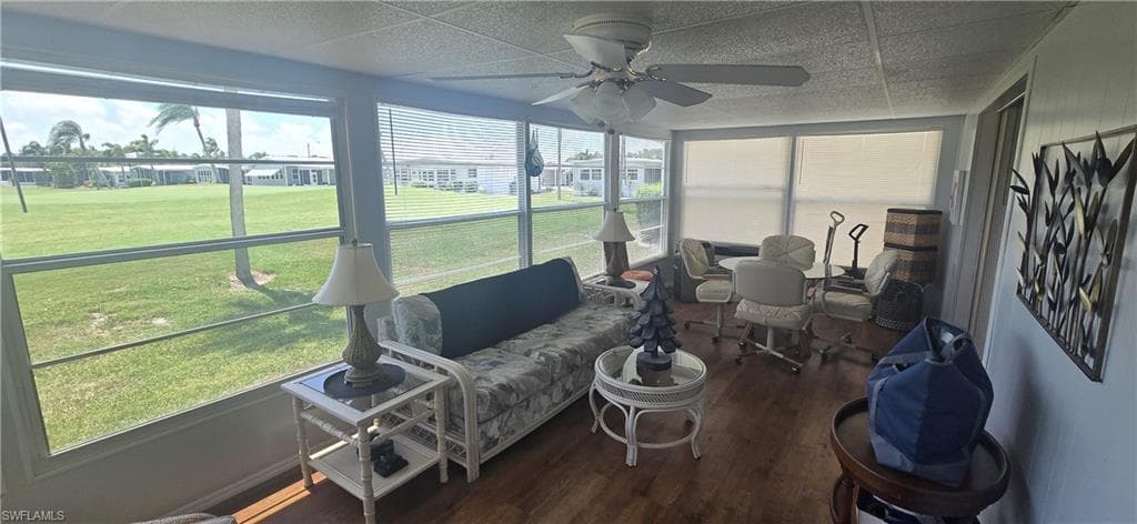 261 Palmer BLVD-8
