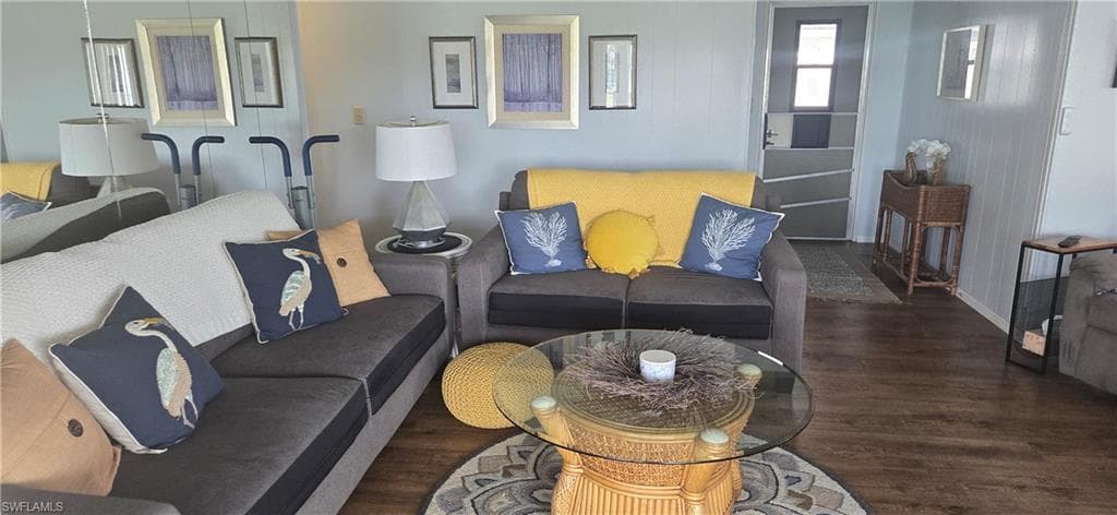 261 Palmer BLVD-7