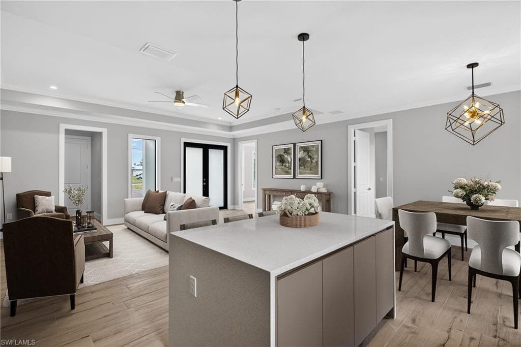 3225 43rd AVE NE-11