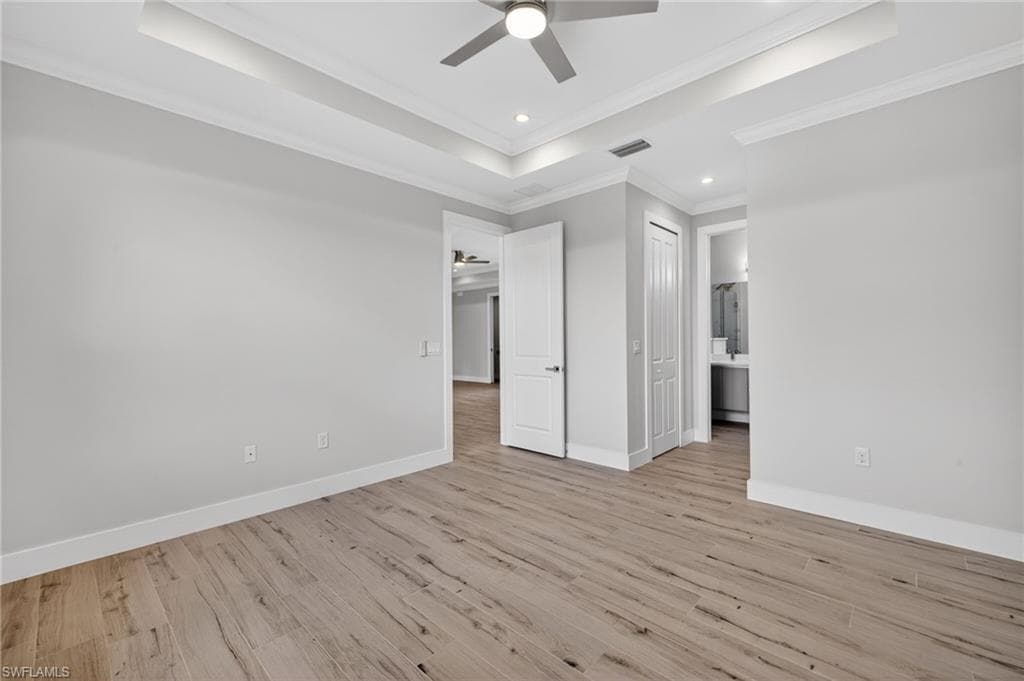 3225 43rd AVE NE-21