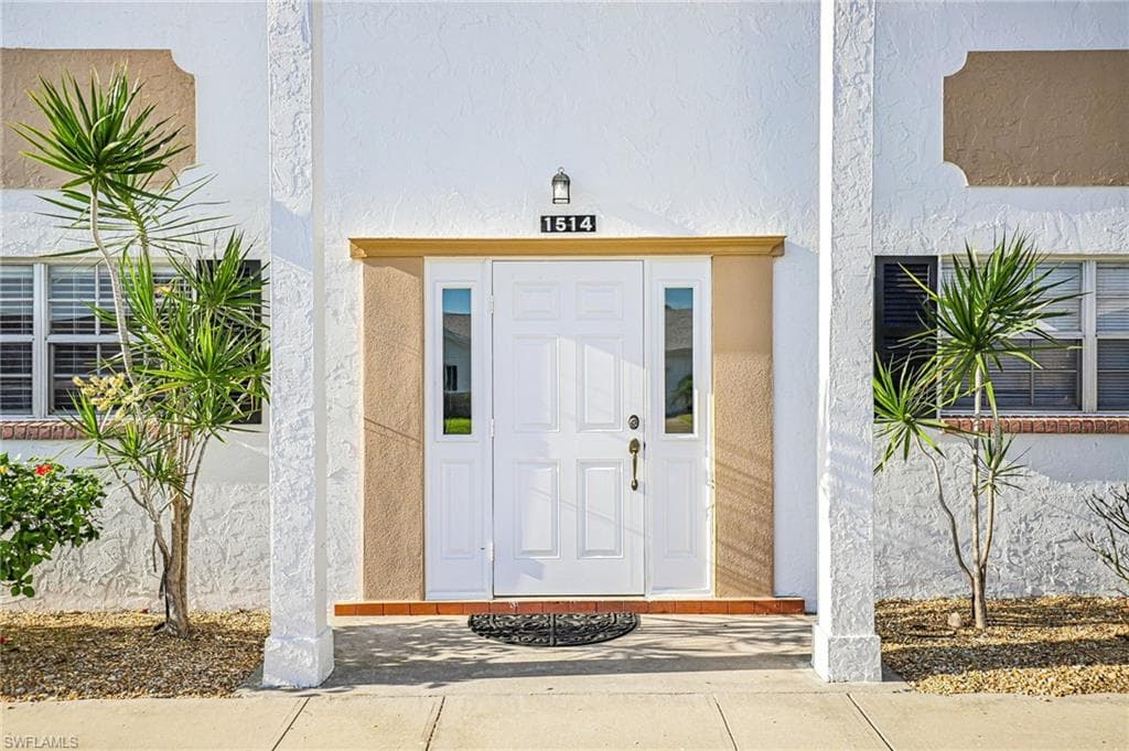 1514 Edgewater CIR 3A-1