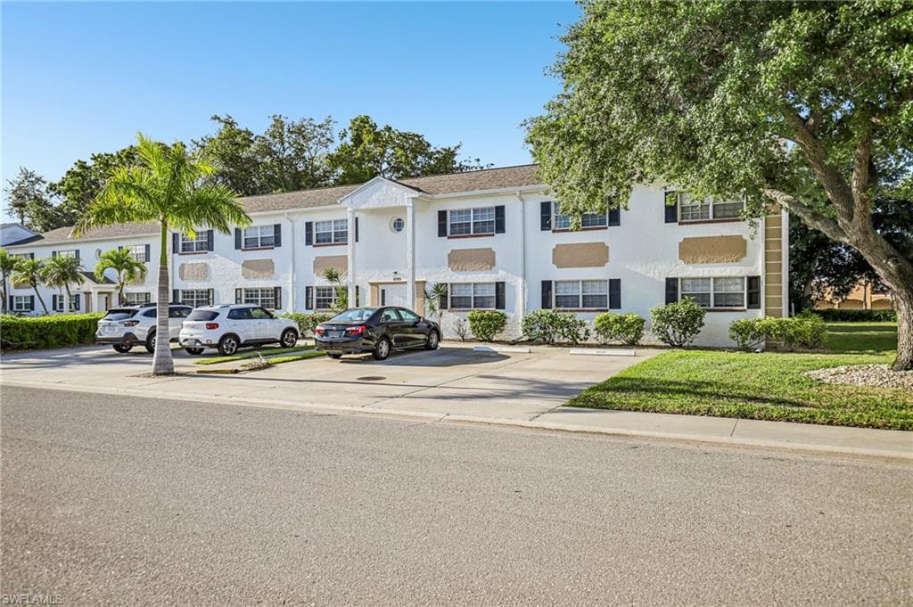 1514 Edgewater CIR 3A-31