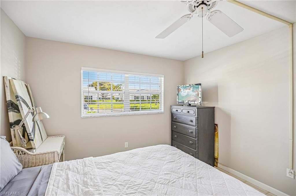 1514 Edgewater CIR 3A-19