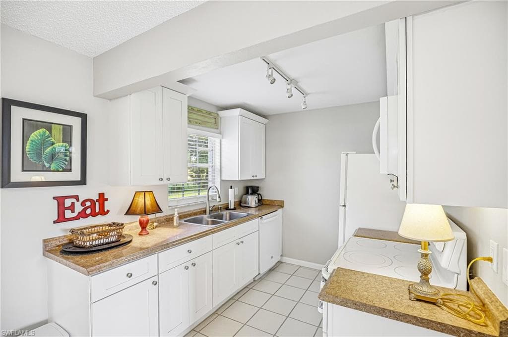 1514 Edgewater CIR 3A-13