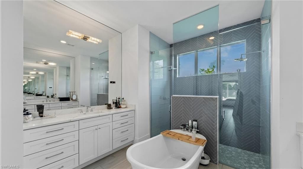 27085 Serrano WAY-14