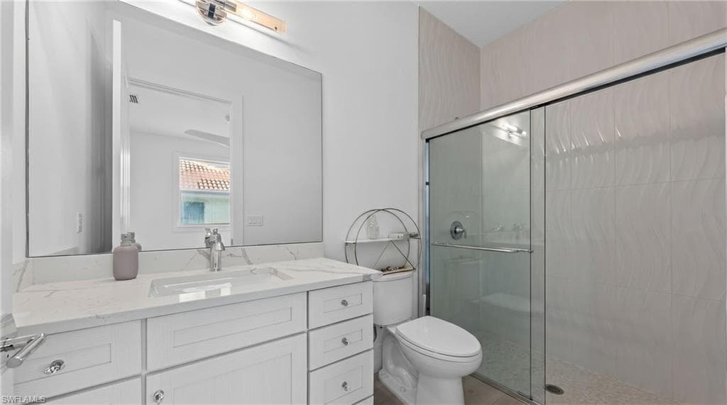 27085 Serrano WAY-20