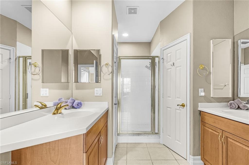 5626 Cape Harbour DR 202-7