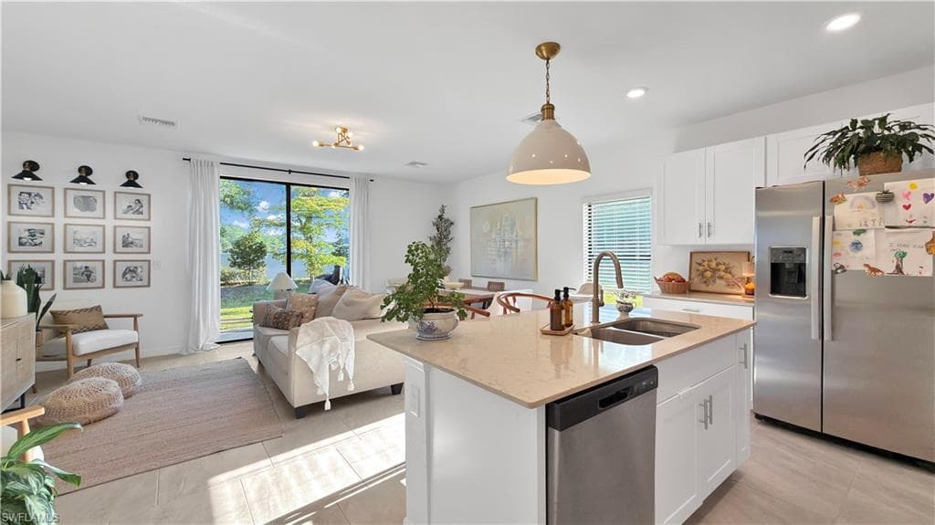 14135 Oviedo PL-5