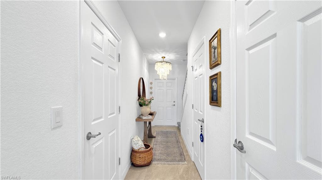 14135 Oviedo PL-4