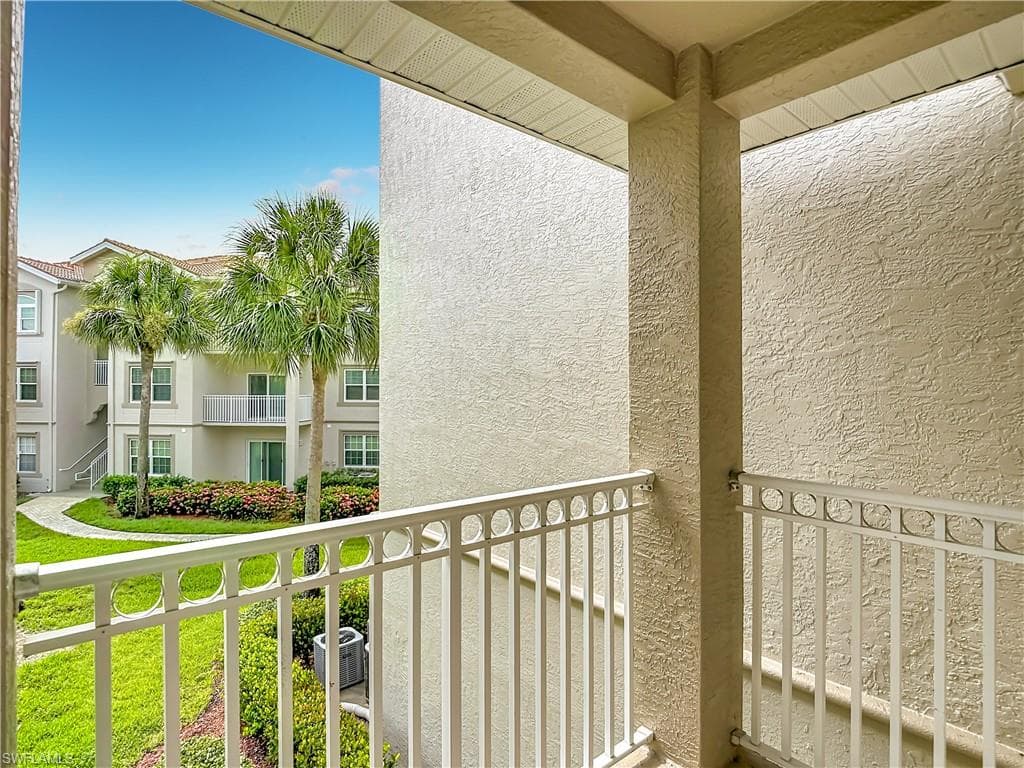 15625 Ocean Walk CIR 206-21
