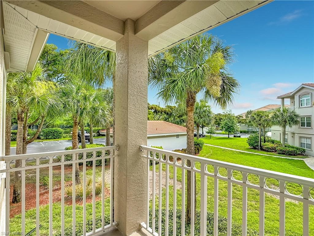 15625 Ocean Walk CIR 206-19