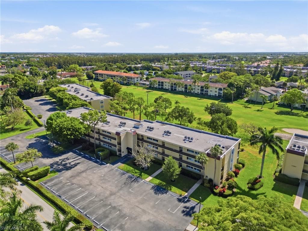 1086 Forest Lakes DR 106-37