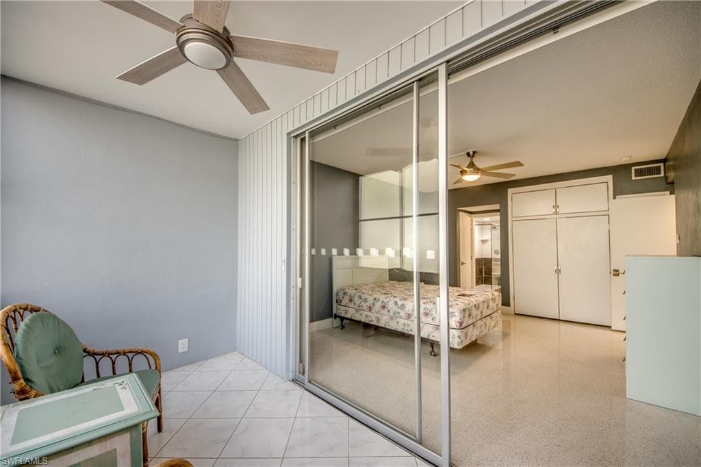 4202 SE 4th PL 3-25
