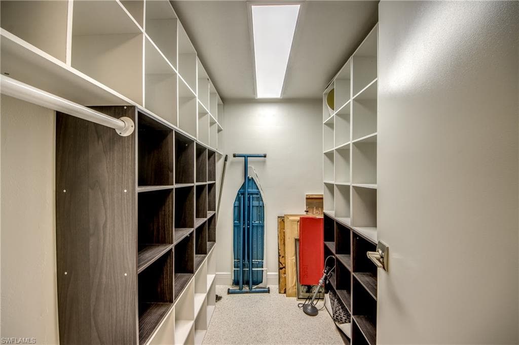 4202 SE 4th PL 3-37