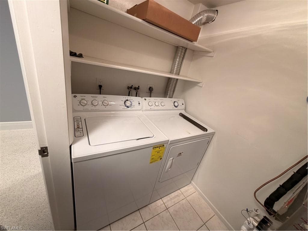 4202 SE 4th PL 3-36