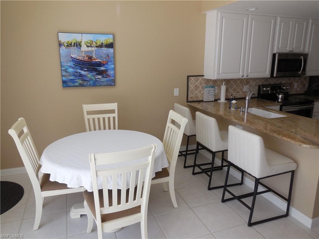 6069 Islandwalk BLVD-5