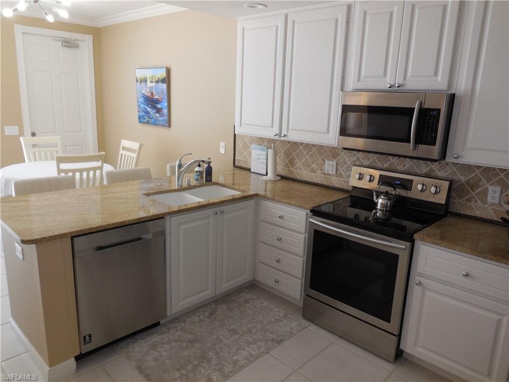 6069 Islandwalk BLVD-2