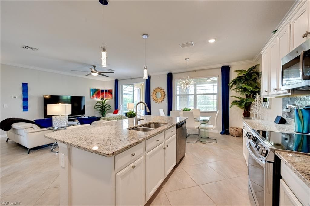 3697 Hampton CIR-11