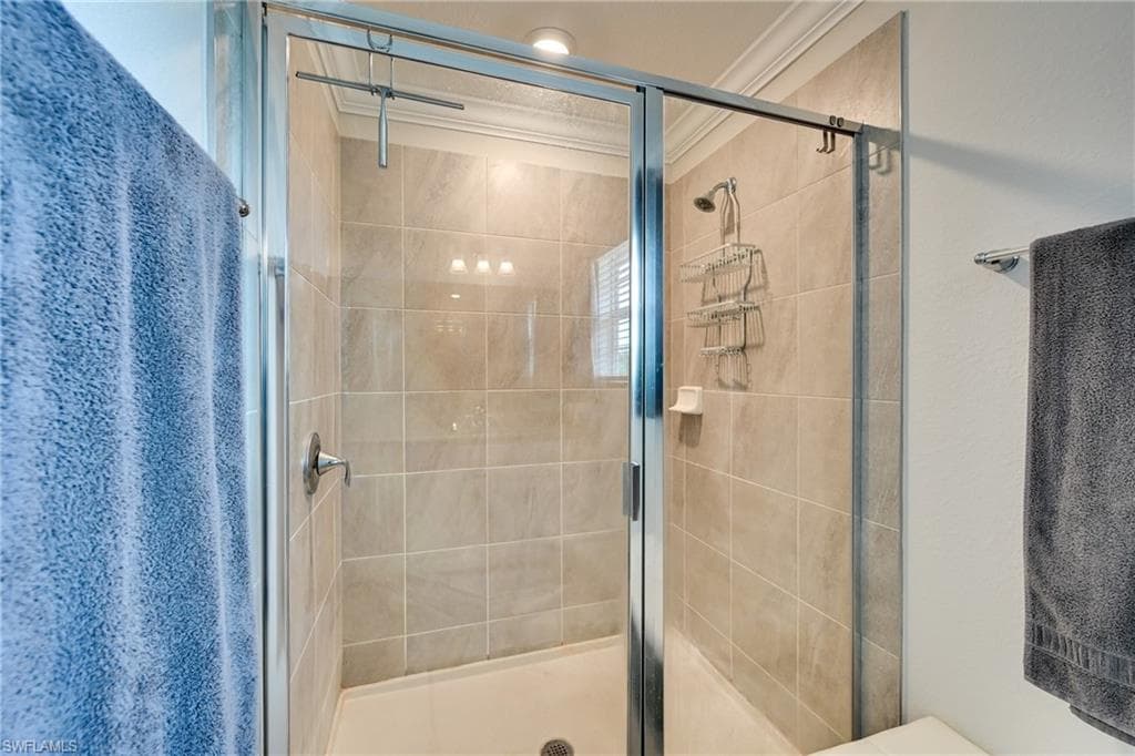 3697 Hampton CIR-33