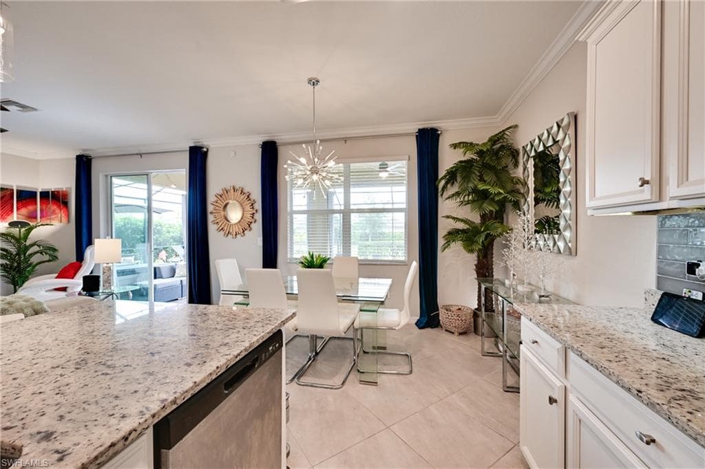 3697 Hampton CIR-14