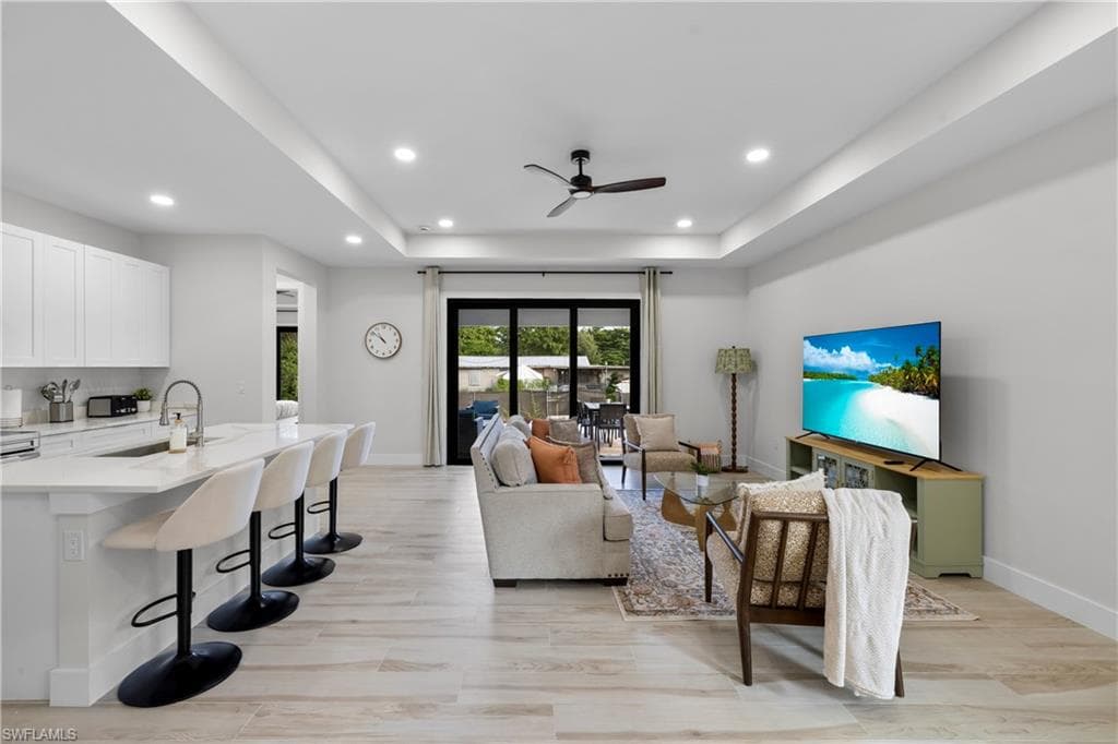 2533 Storter AVE-8