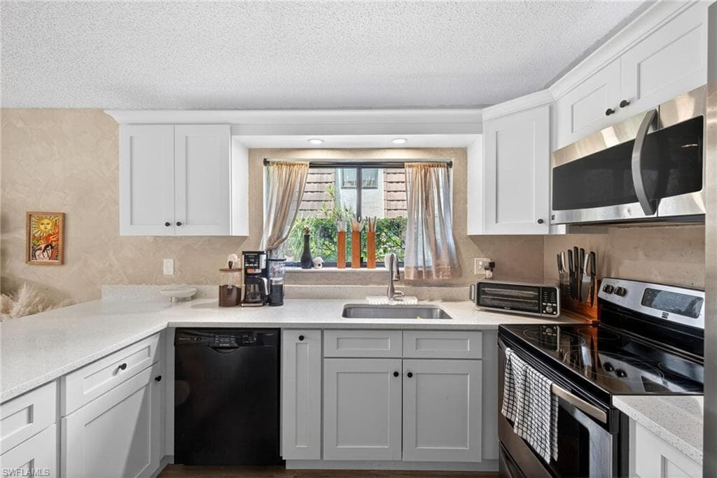 1466 Park Shore CIR 3-6