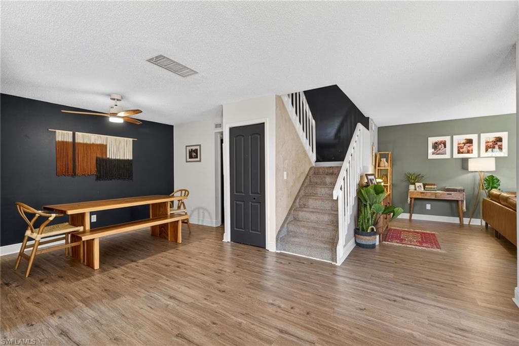 1466 Park Shore CIR 3-9